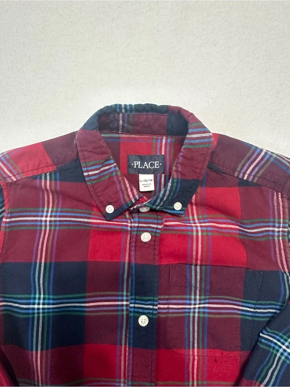 Children's Place Boys Plaid Button Down Shirt Large 10/12 Red Blue Long Sleeve